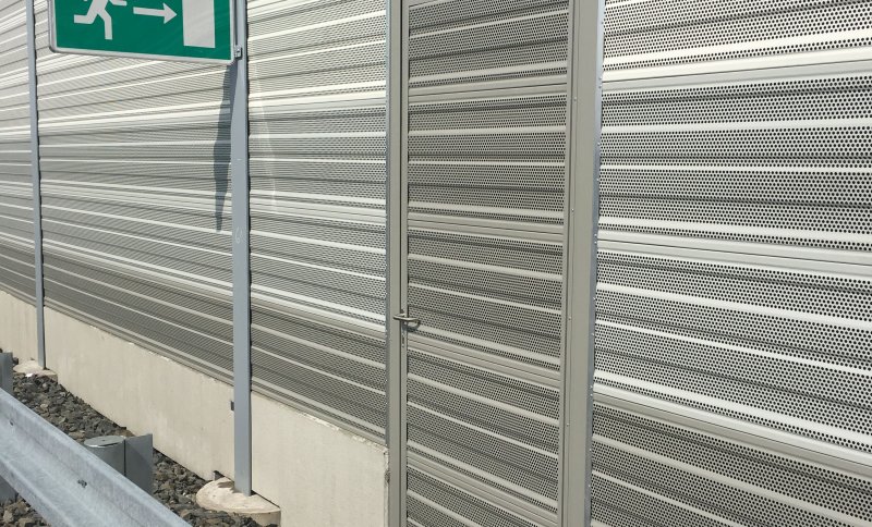 Hliníková protihluková stěna Praha, Štěrboholská radiála